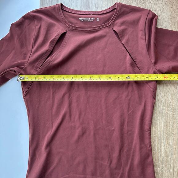 Abercrombie & Fitch Womens Cutout Long Sleeve Soft Bodysuit Maroon Size M - Picture 4 of 5